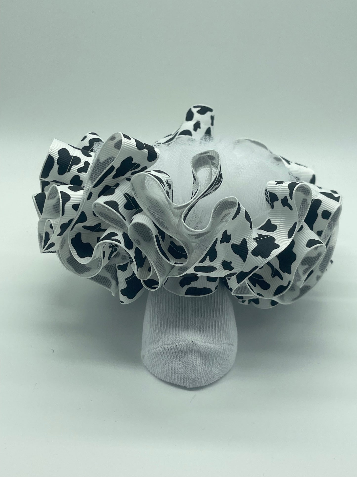 Cow print ruffle socks