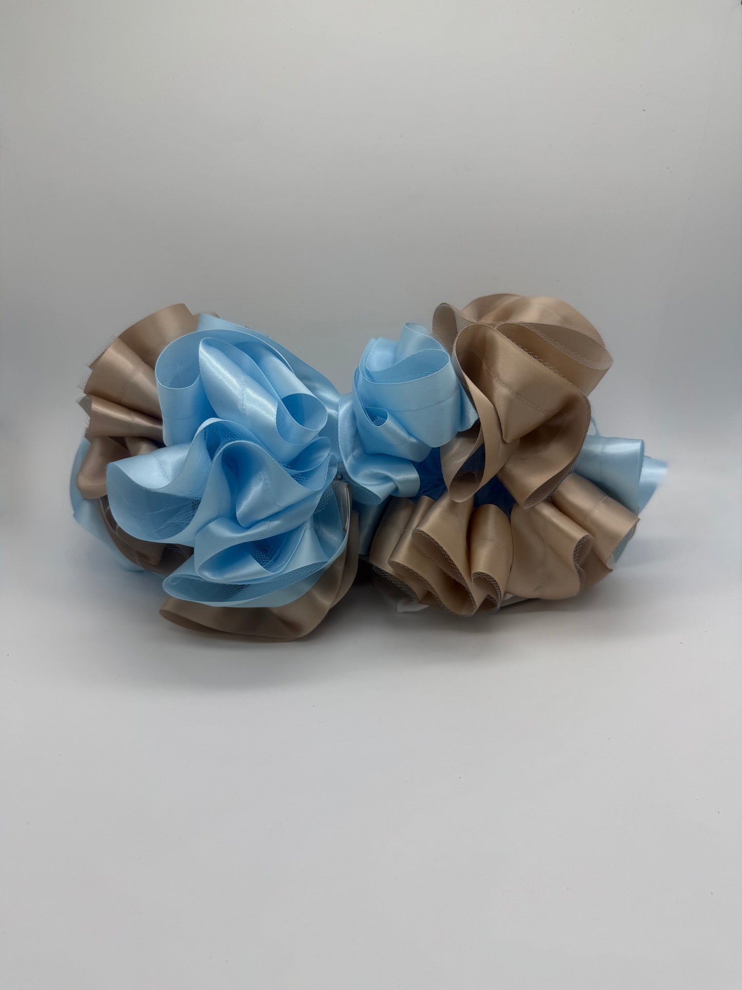 School color Ruffle socks