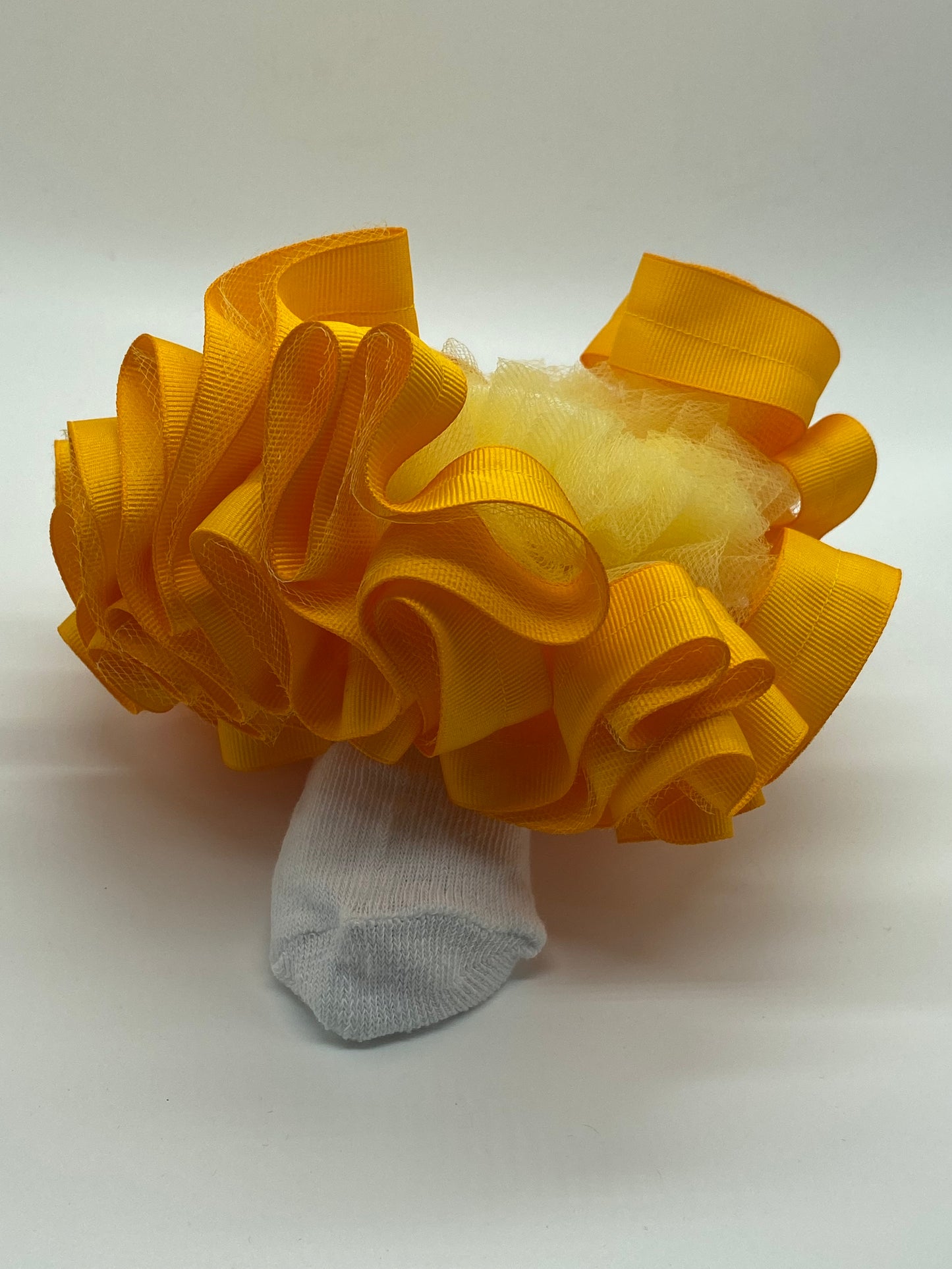 Light gold Ruffle socks
