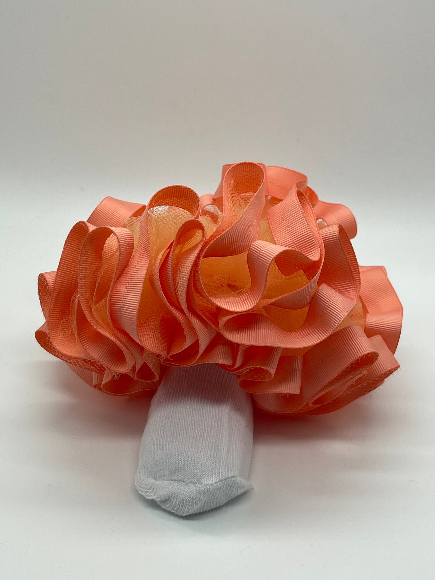 Light coral ruffle socks