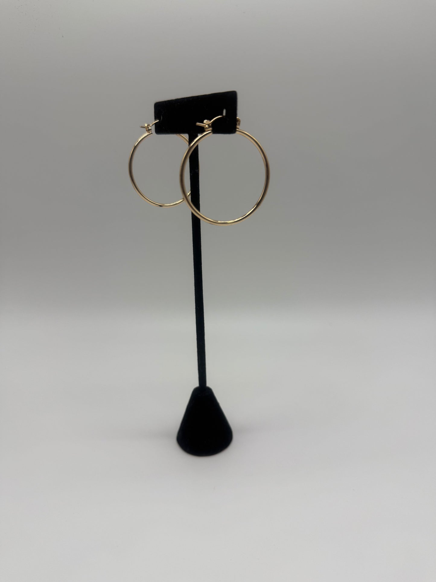 Plain hoop earrings