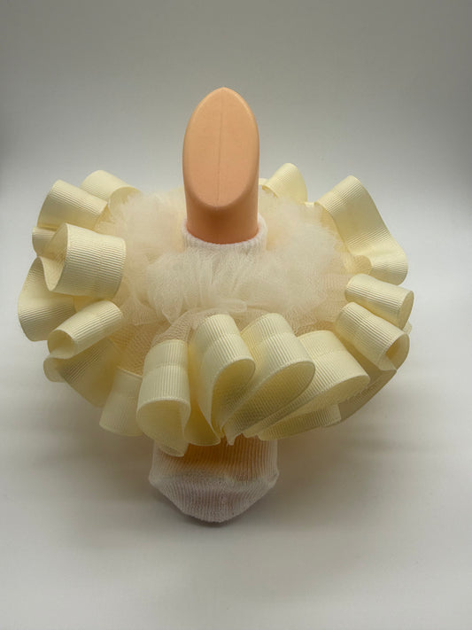 Ivory ruffle socks